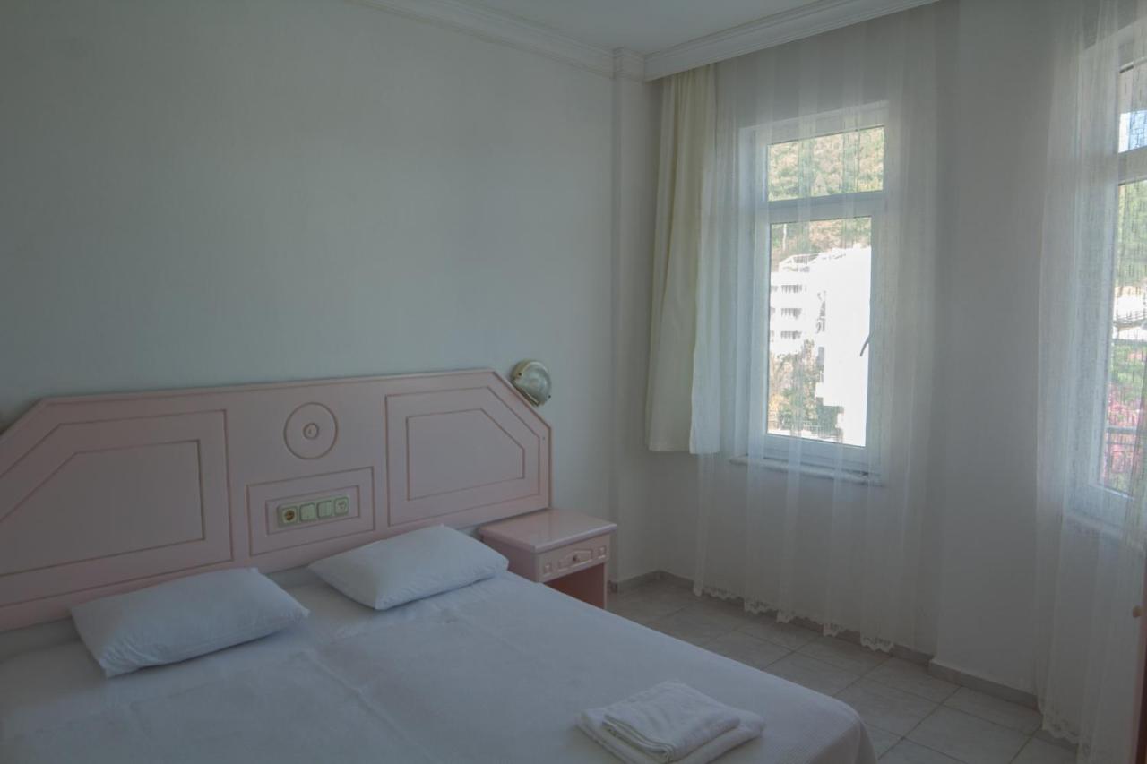 Pembe Kosk Apart Otel 费特希耶 外观 照片